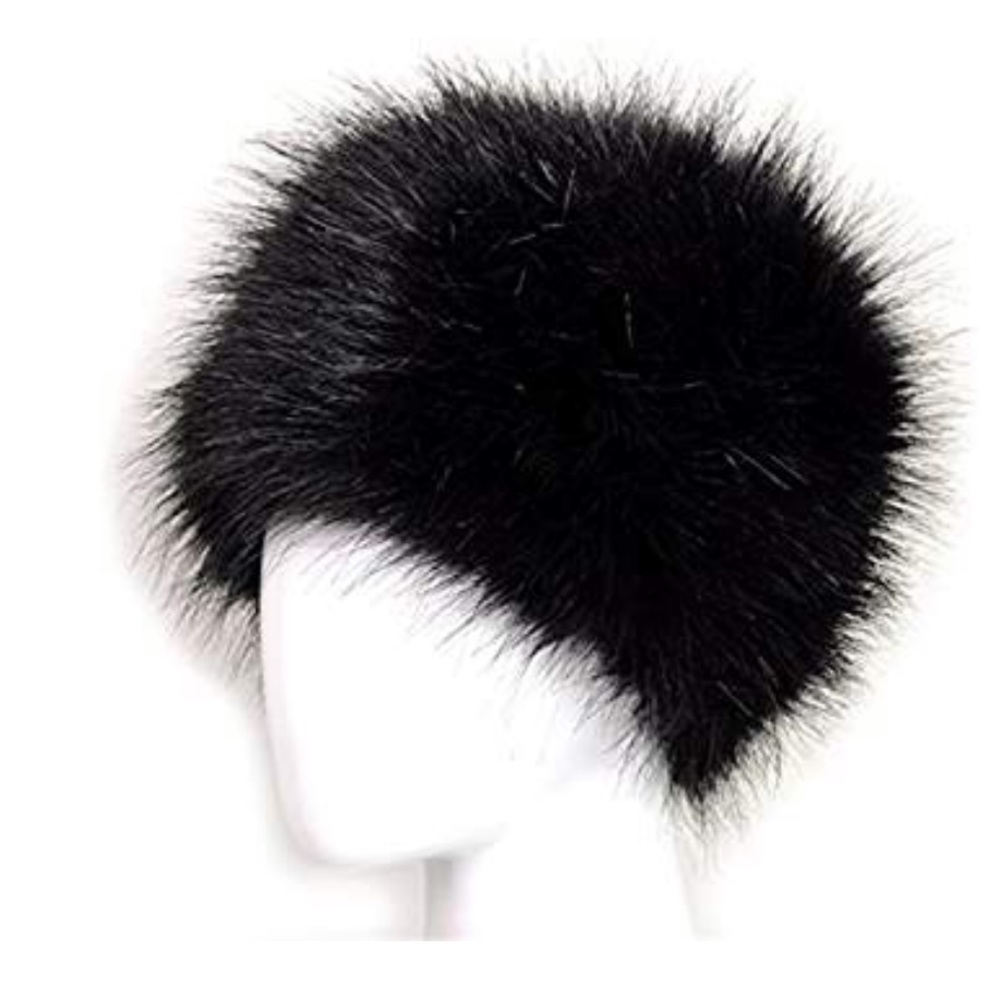 Russian Style Fur 🎩 Hat  - Ski 🐰 look!